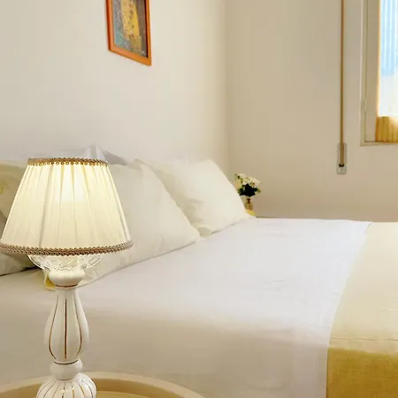 شقة Blusicilia *